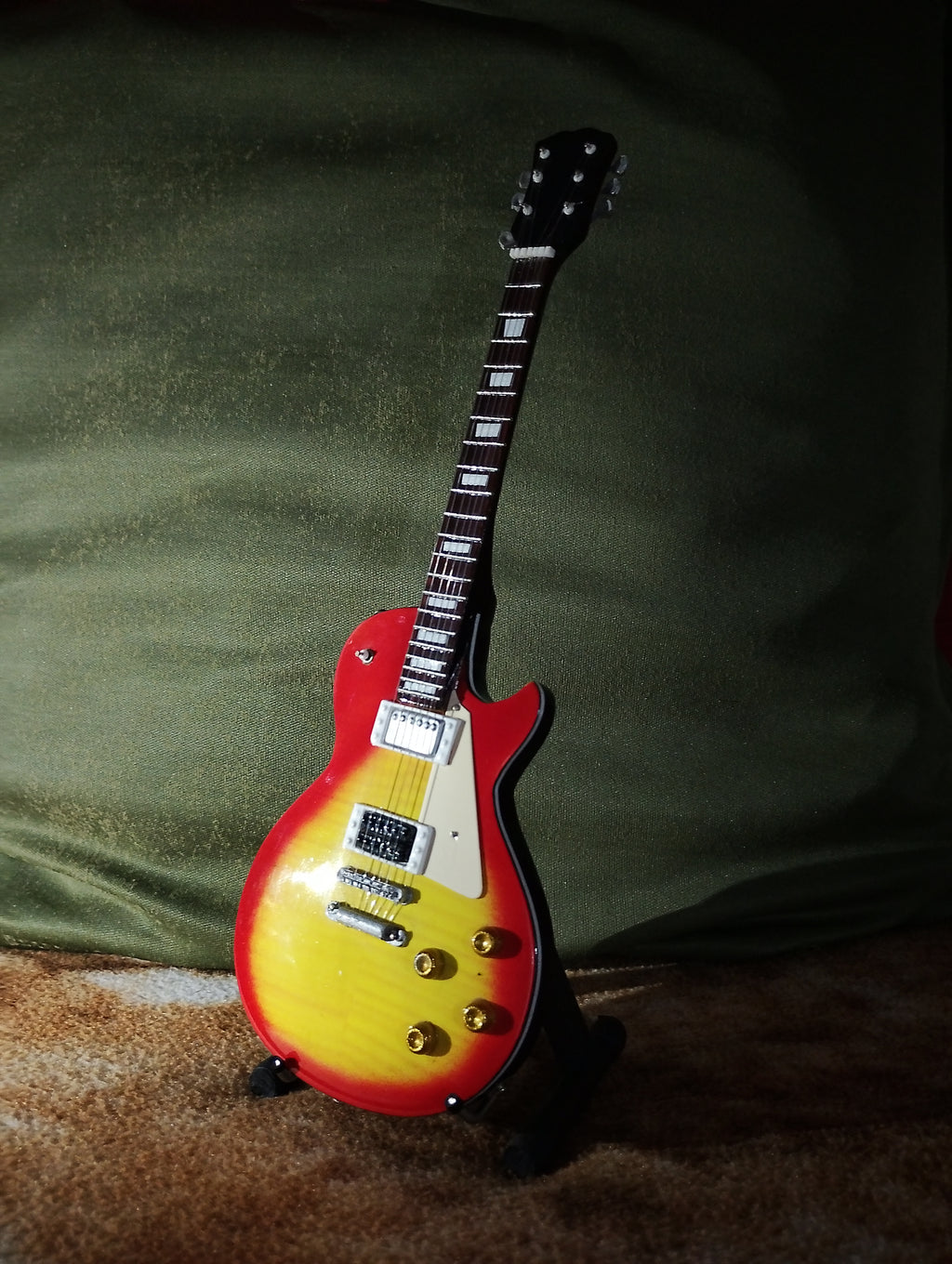 Mini Guitarra Gibson Les Paul